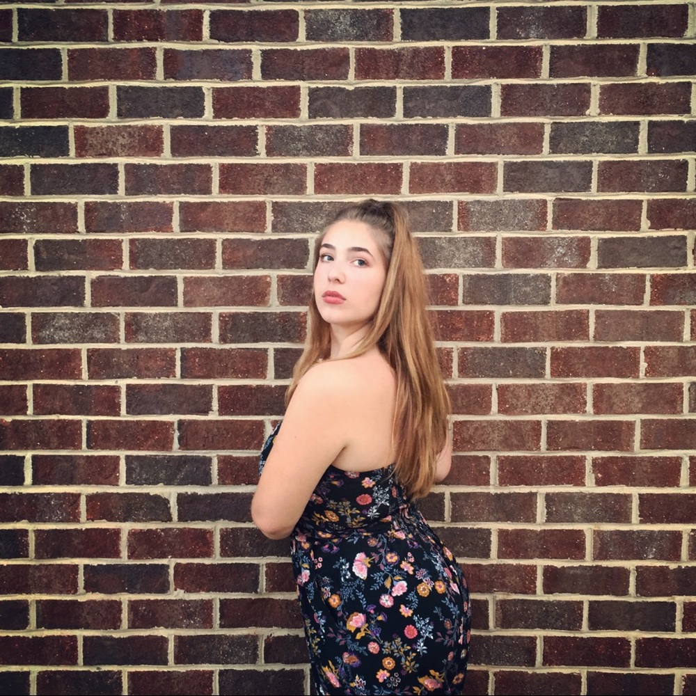 Meet your Posher, Haley